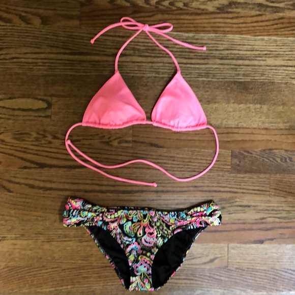 Victoria's Secret Other - Victoria’s Secret bikini top & bottom